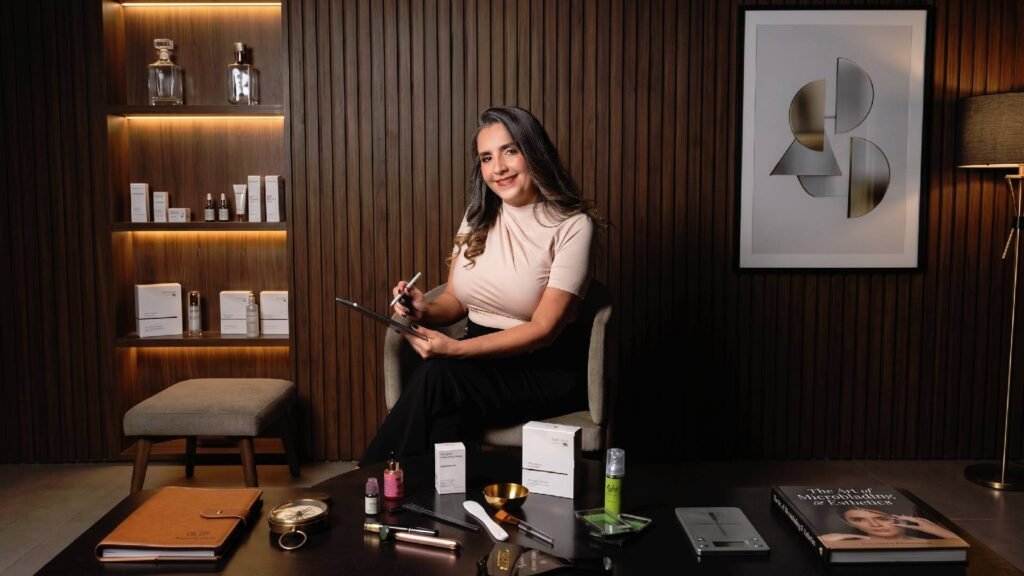 Carolina Torres: La Experta en Estética Avanzada - Lalei Beauty